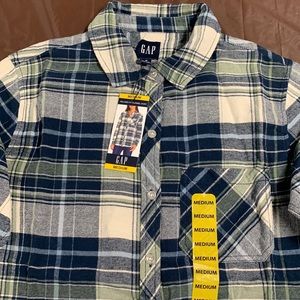 GAP Navy Plaid Flannel Shirt (NWT) Size M